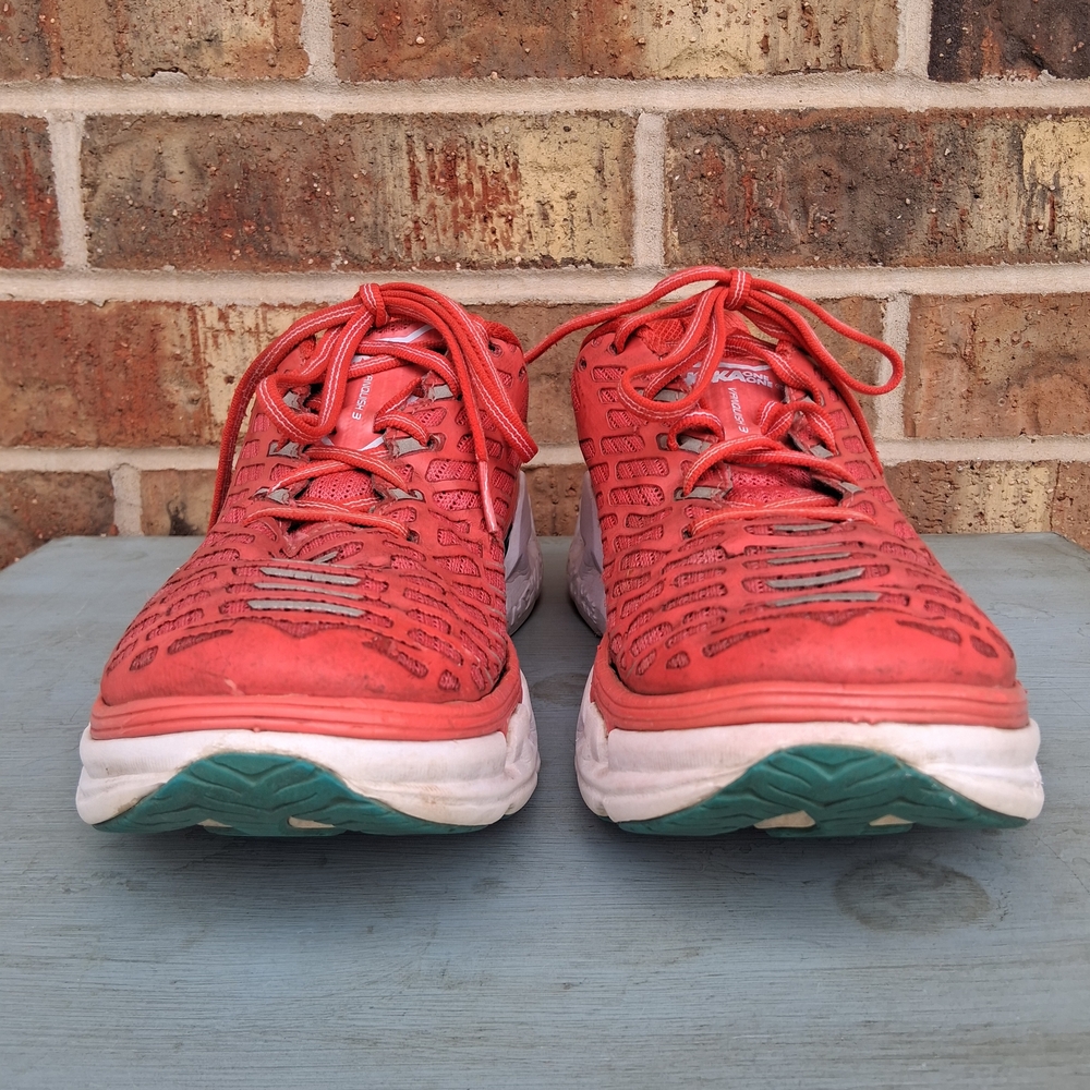 HOKA ONE ONE Vanquish 3 Running Shoes Women’s 8 Dewberry Grenadine Max Cushion - Picture 2 of 16